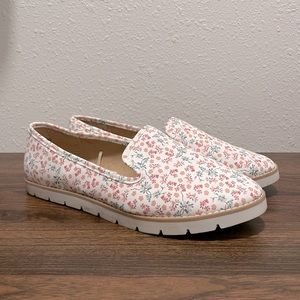 Cliffs by White Mountain Loafers